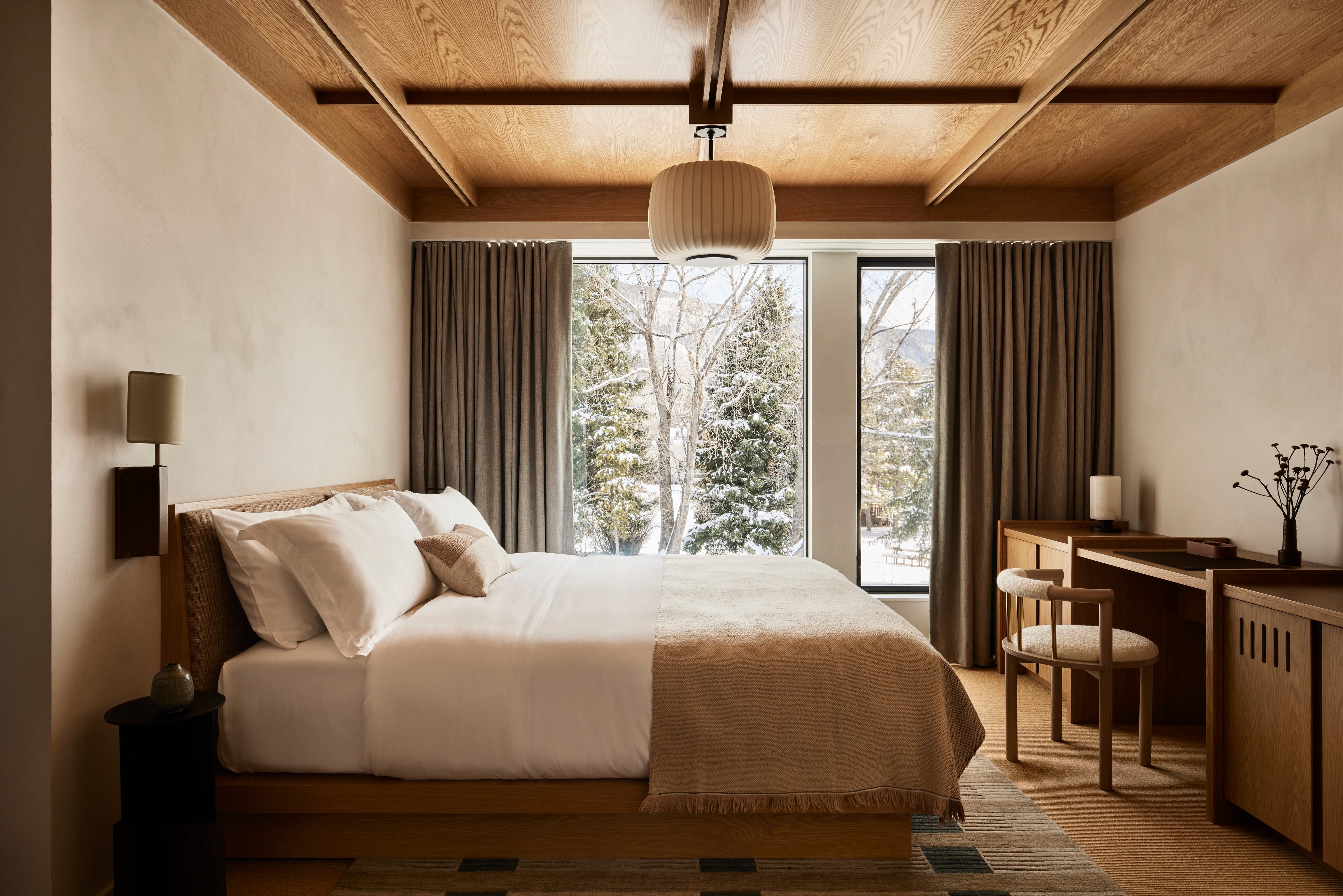 MOLLIE Aspen Is a Bauhaus-Inspired Boutique Stay Just Steps From Downtown’s Social Scene