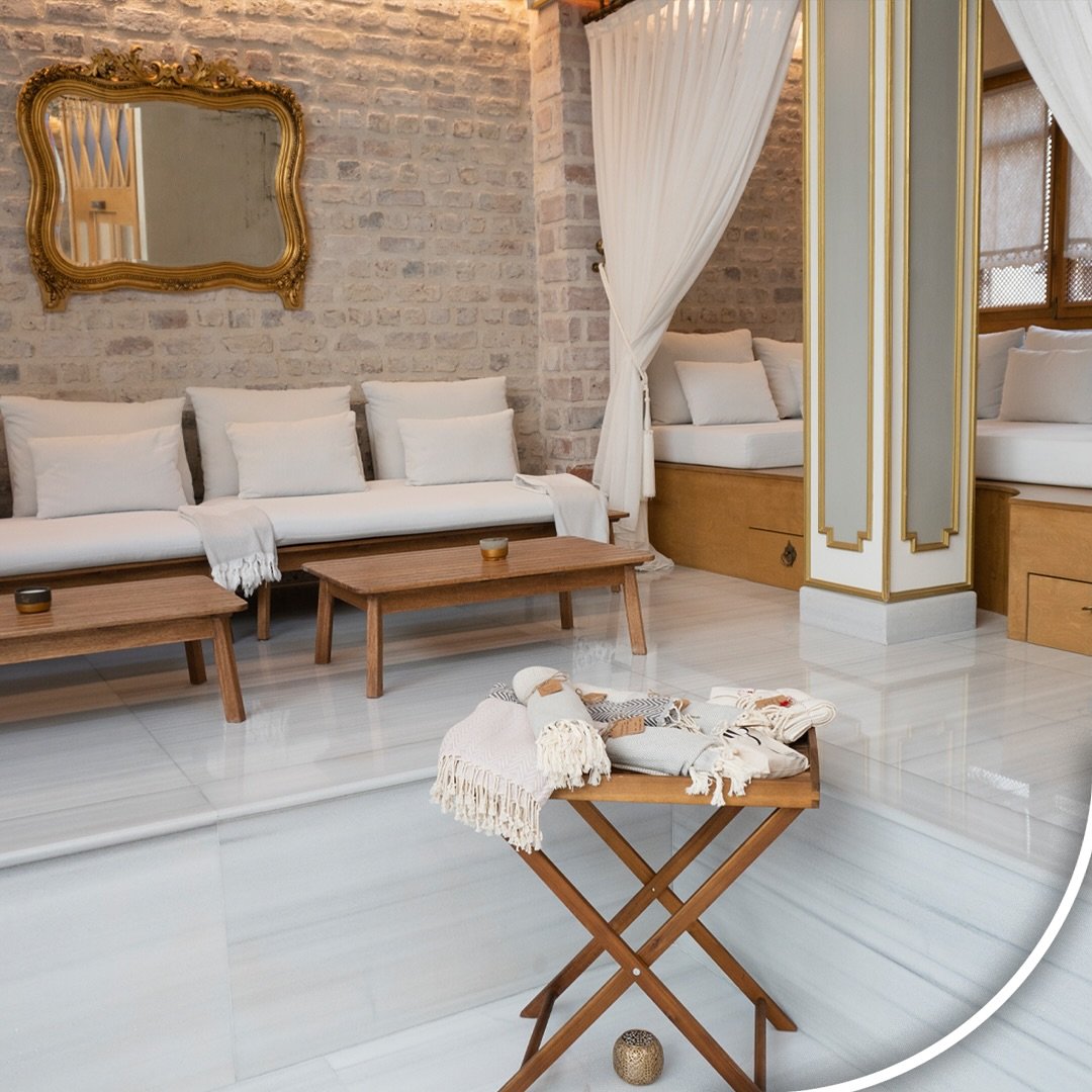 Lounging area of Çukurcuma Hamamı 1831