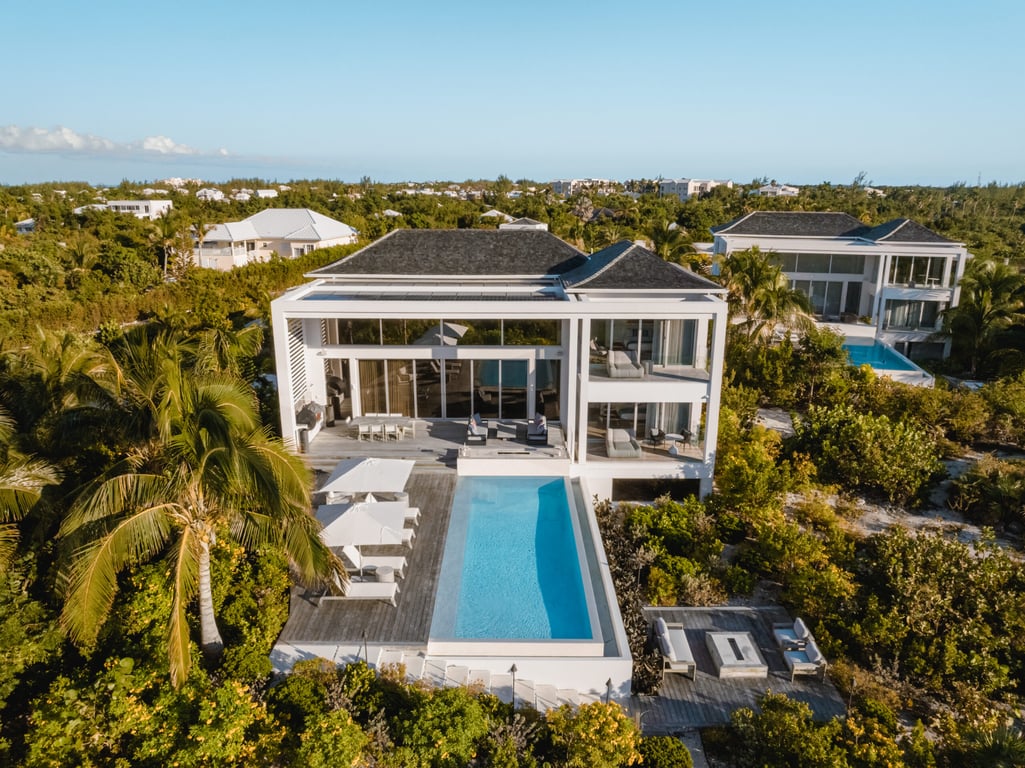 Romer-Waikiki-Beach | Trailborn Rocky Mountains: Credit - Christian Harder | Turtle Inn | Wylder Hotel Windham: CREDIT - Michael Carnevale | Ette-Hotel | Beach Enclave Turks & Caicos | L'Auberge Del Mar | Pendry Park City Utah | 8 Family-Friendly Boutique Hotels to Visit This Winter