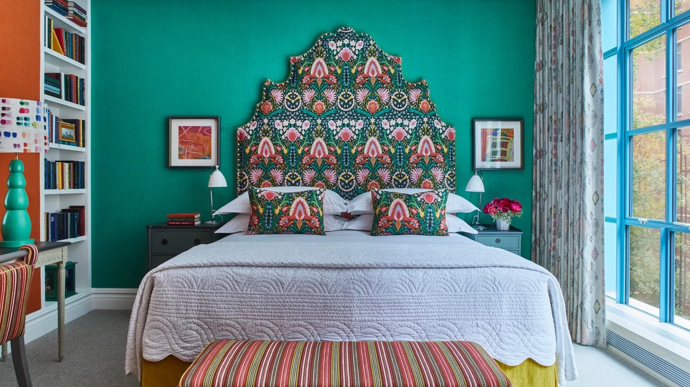 The Above Par Culture Edit: Spring 2024 | Silencio-New-York-Credit_-Pauline-Shapiro | AREV-Saint-Tropez | COQODAQ | Away-x-Soundwave-Collab | Kotiyagala | Target-x-DVF-Collection | Janu-Tokyo | Instant-Vacation®-SPF-30 | Garden-Suites-at-St.-Regis | LaGuardia-Being-the-Best-Airport