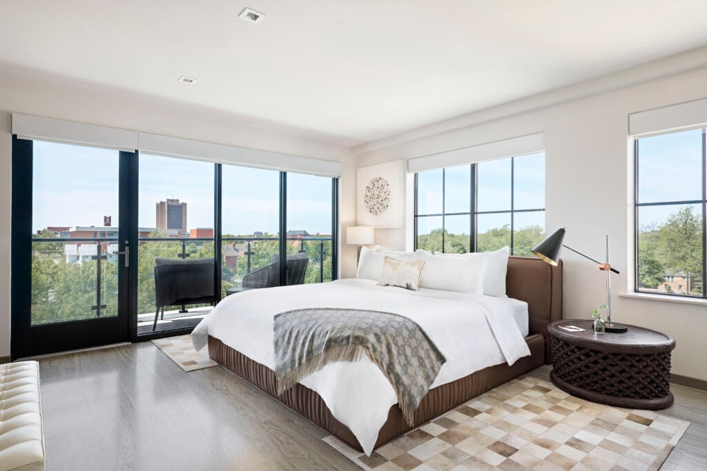 NOUN Hotel – An Unexpectedly Perfect Hotel in Oklahoma Is Where You Want to Be This Fall