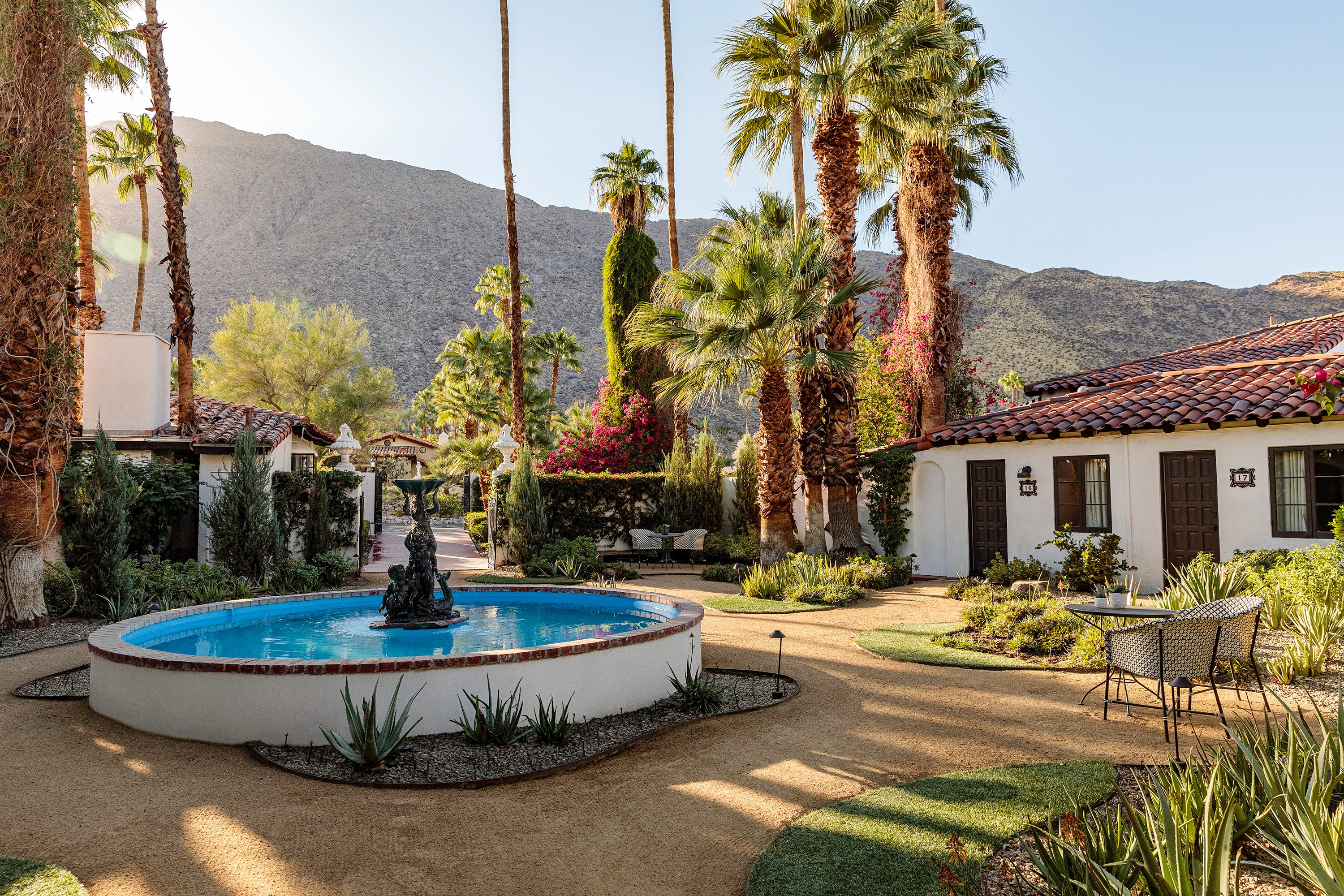 Courtyard view of  Ingleside Estate