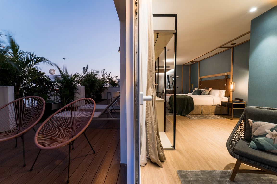 Guest room at Hotel Taburiente