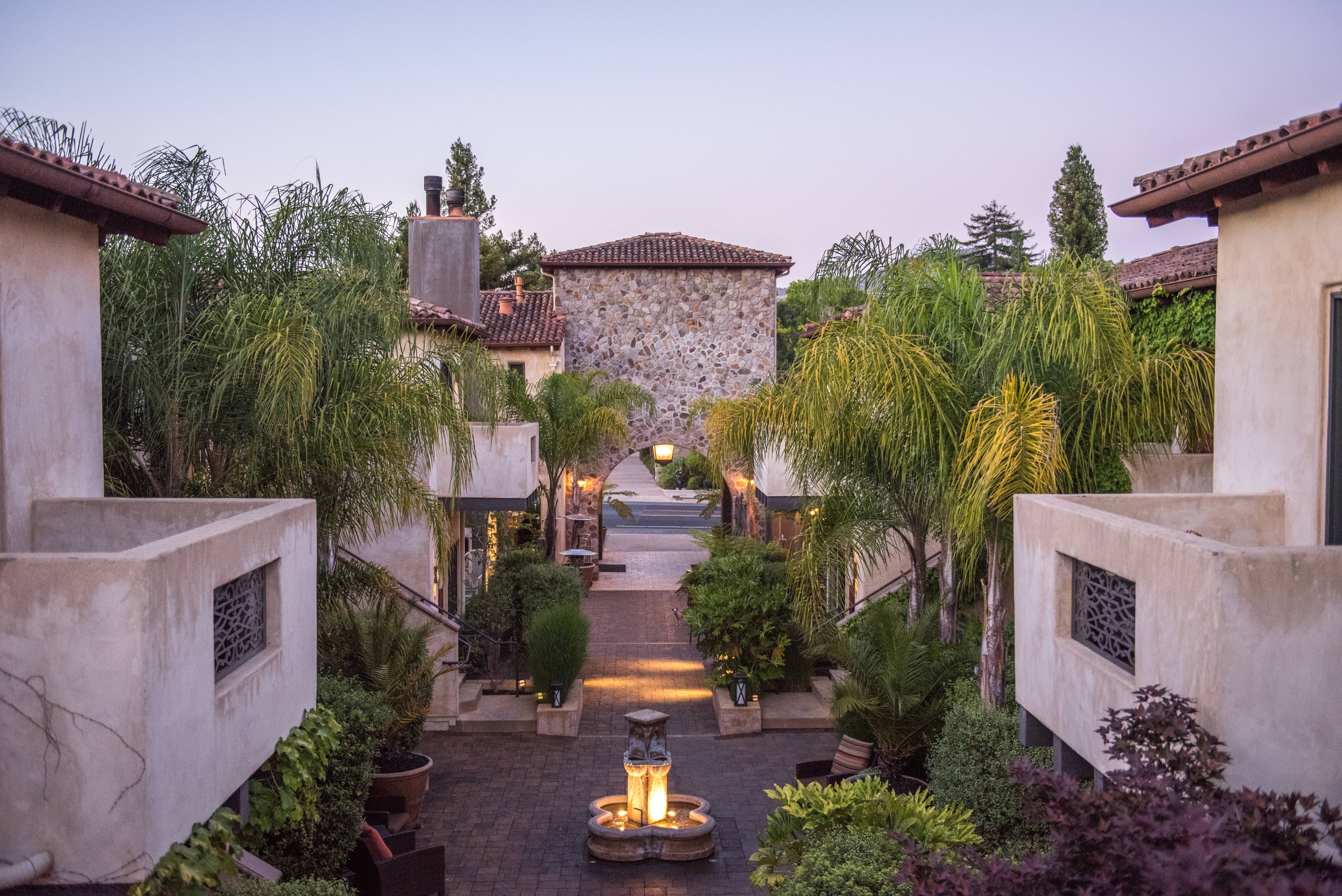 North Block Hotel - This Luxury Stay in Yountville, California, Is Made for Vinophiles