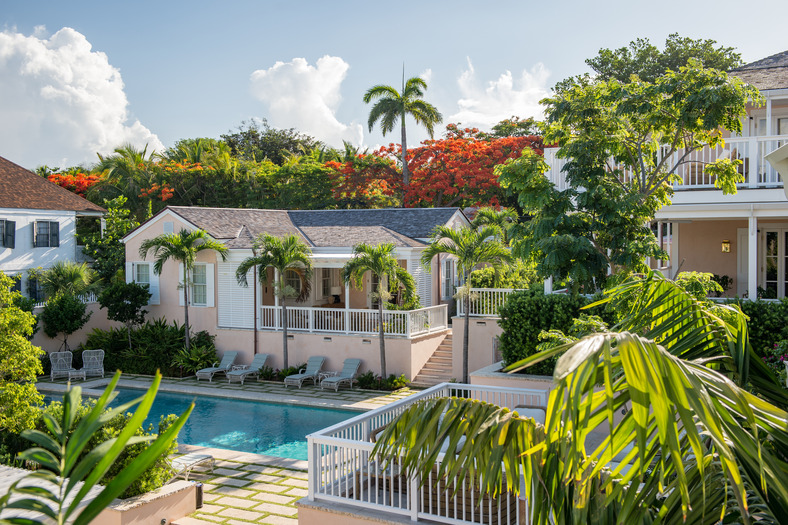 This Harbour Island Hideaway Merges Laidback Island Living With Old-World Bahamian Glamour