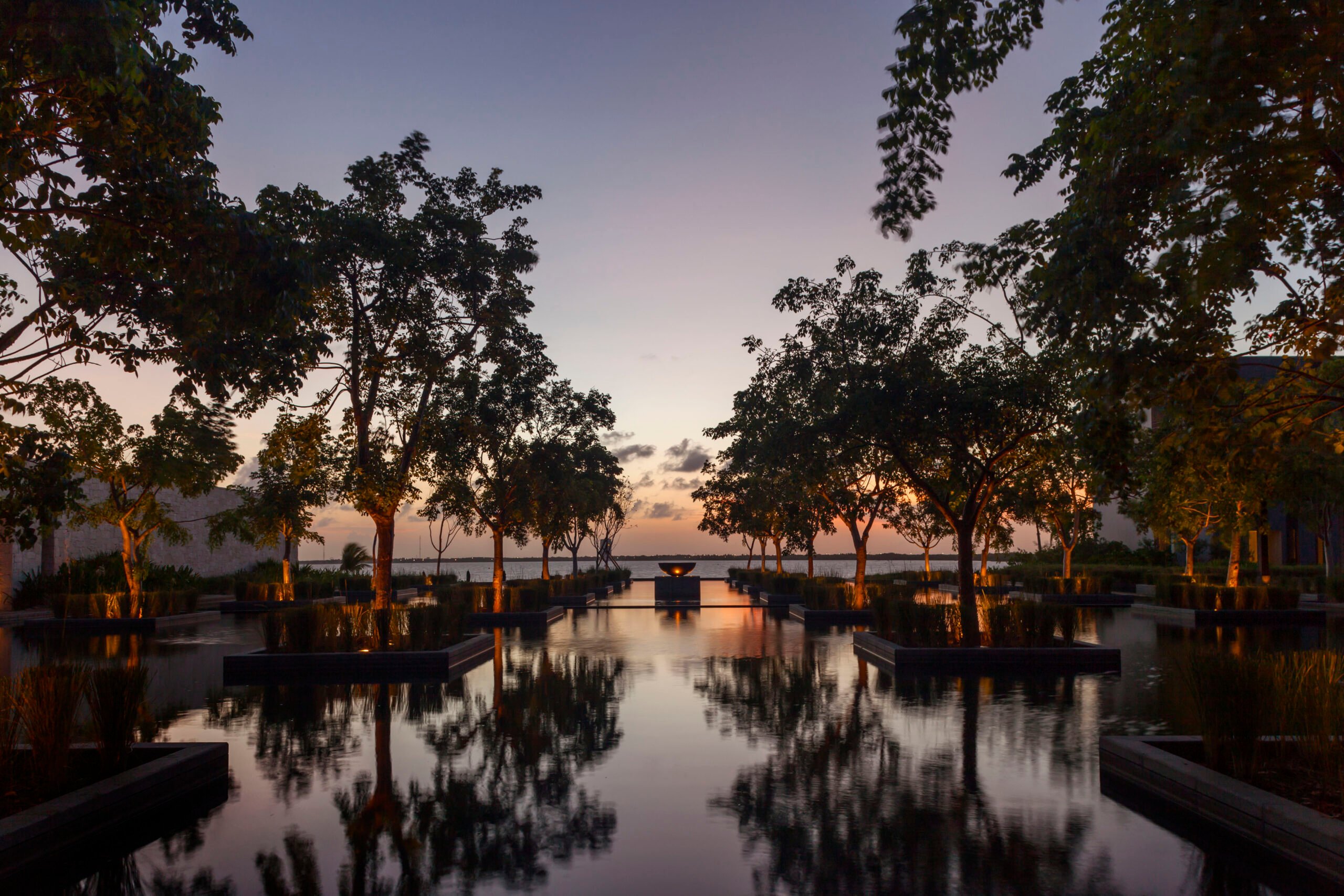 NIZUC Resort & Spa