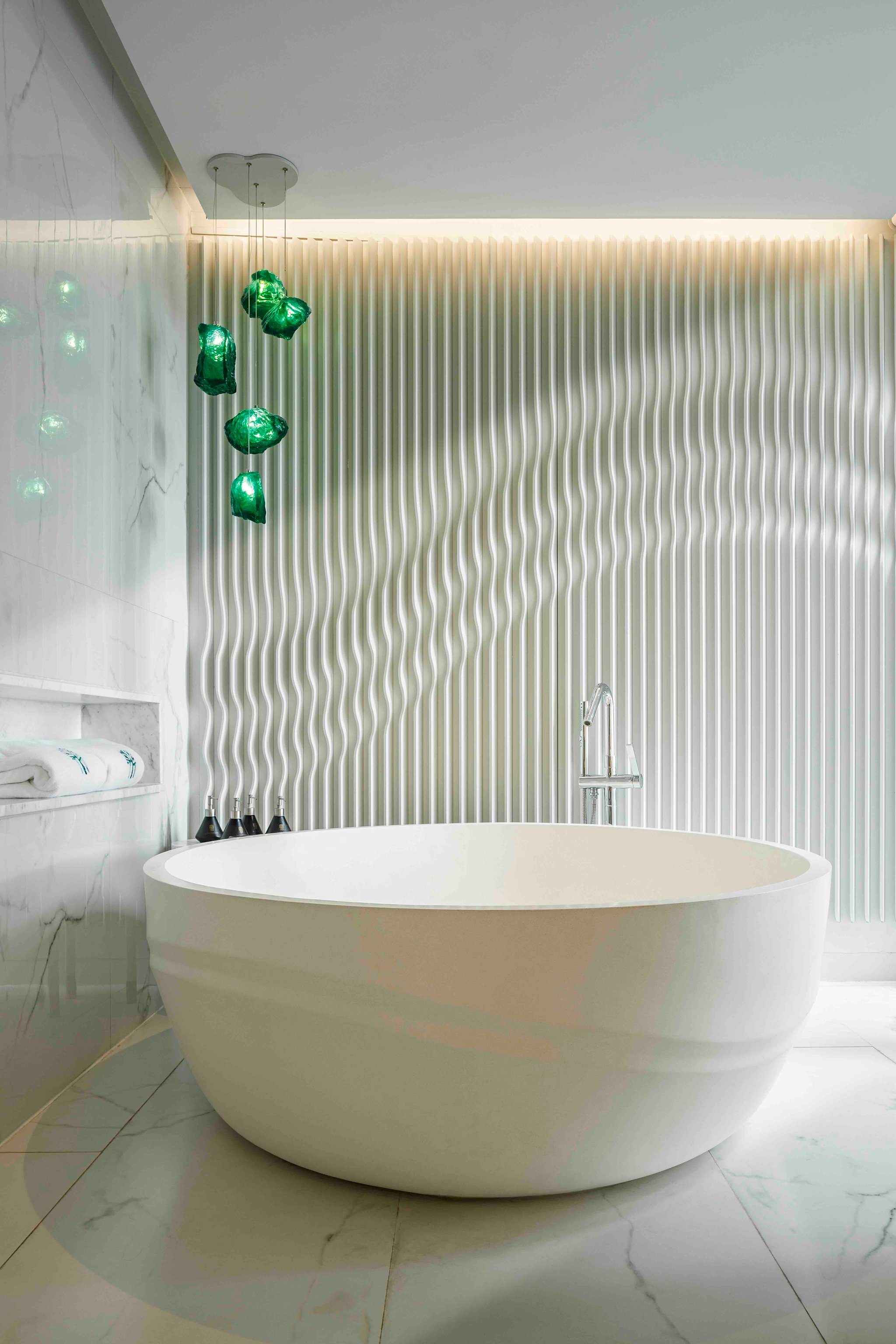 Banyan Tree Krabi – Escape to Banyan Tree Krabi, Where Thai Charm Meets Sun-Soaked Serenity
