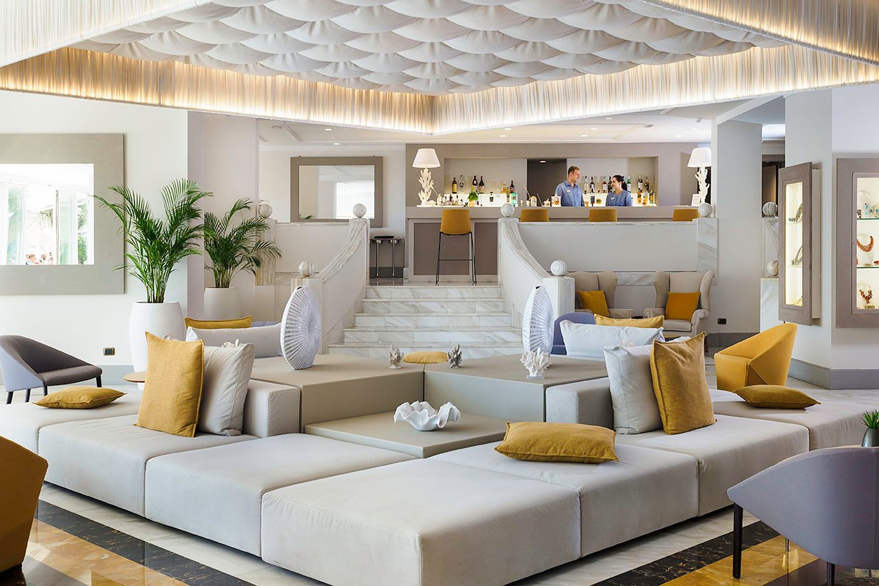Mazzarò Sea Palace – Every Room at Mazzarò Sea Palace Has a Terrace With Views of the Sparkling Bay