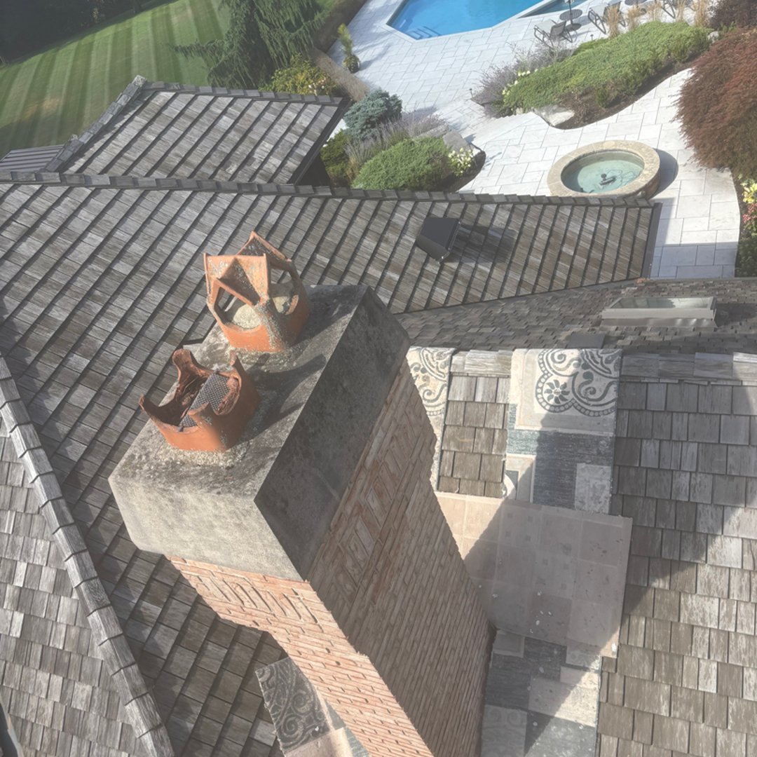 Damaged brick and deteriorated mortar before masonry repair