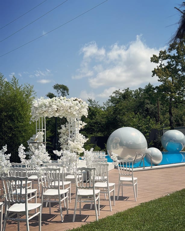 456289935 925579572932436 909991663515883525 N