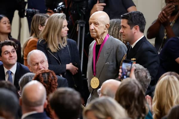 Artist Alex Katz receiving a National Medal of Arts in a White House ceremony