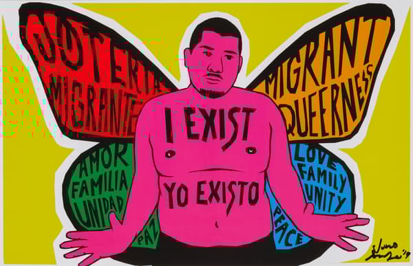 A person with butterfly wings featuring words like "MIGRANTE" and "QUEERNESS" stands against a yellow background.