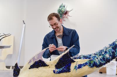 2024 Lunder Institute Fellow Brian Smith working in studio