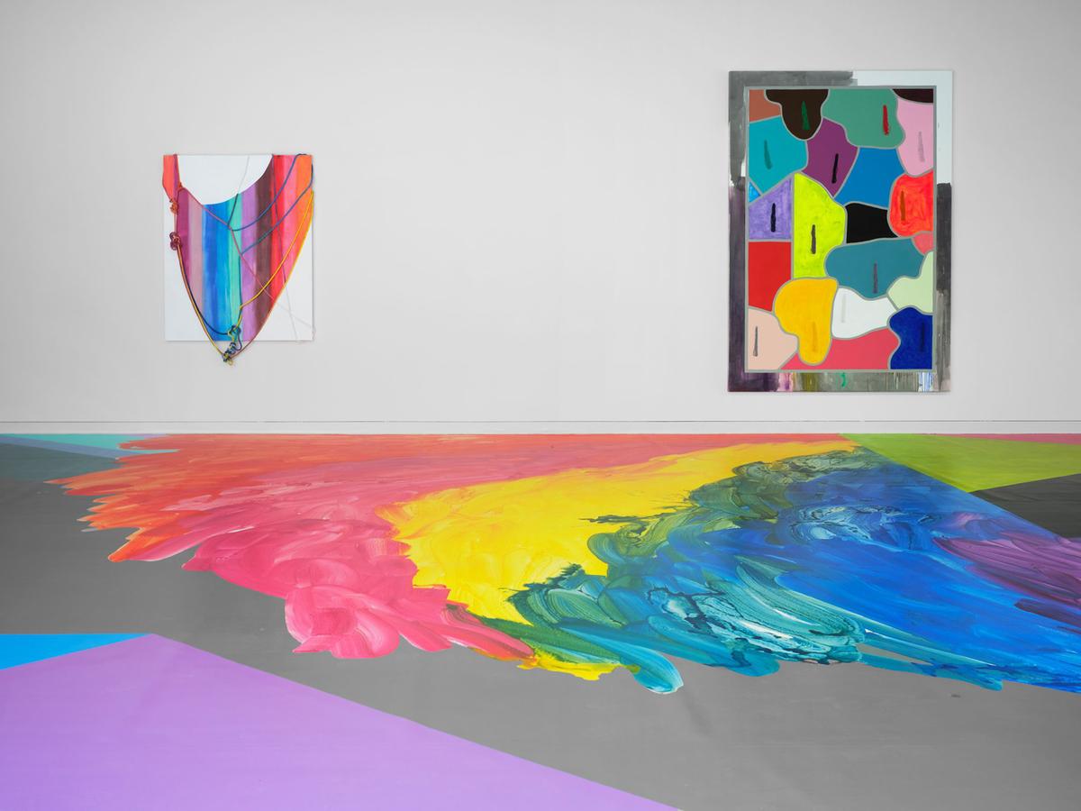 Installation view of Sarah Cain: hand in hand, William D. Adams Lobby, Colby College Museum of Art, Waterville, Maine, 2022. Photo: Luc Demers