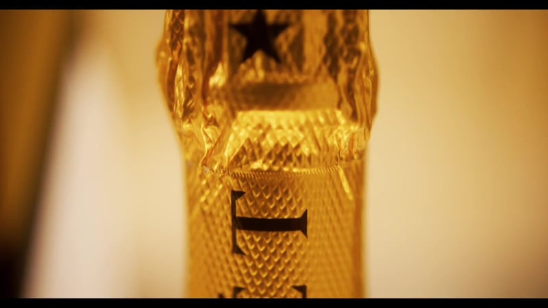 MOËT & CHANDON — Motion