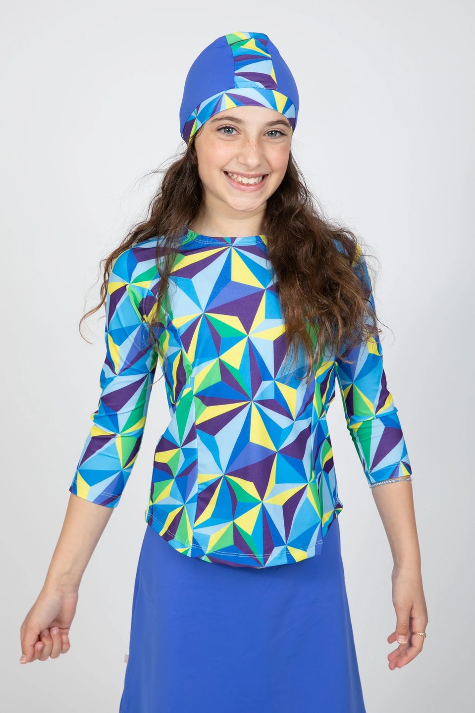 סט חולצה וחצאית לילדות כחול ומשולשים זוהרים - Thumbnail 2