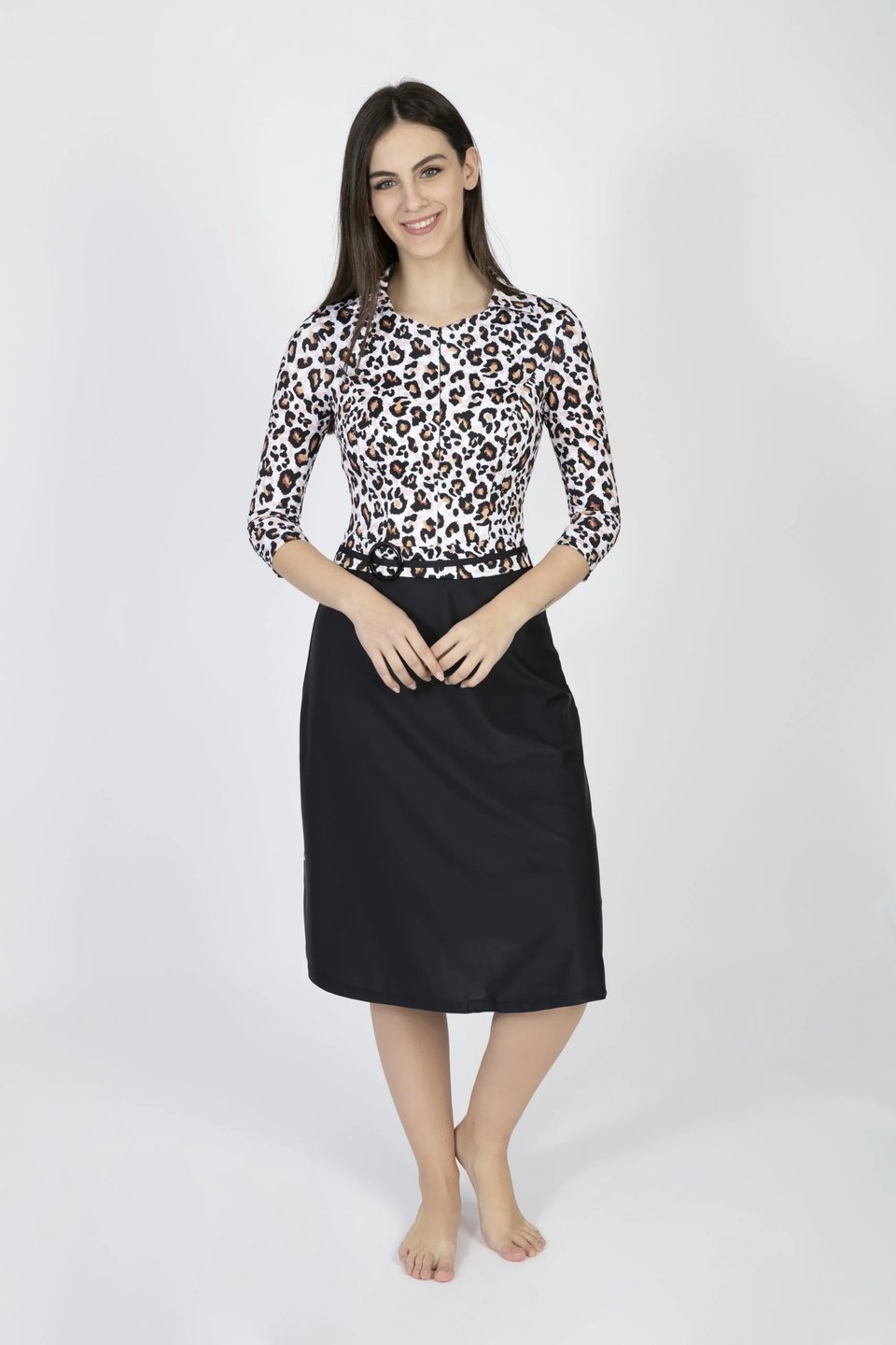 שמלת טורבן לשחייה שחור ומנומר