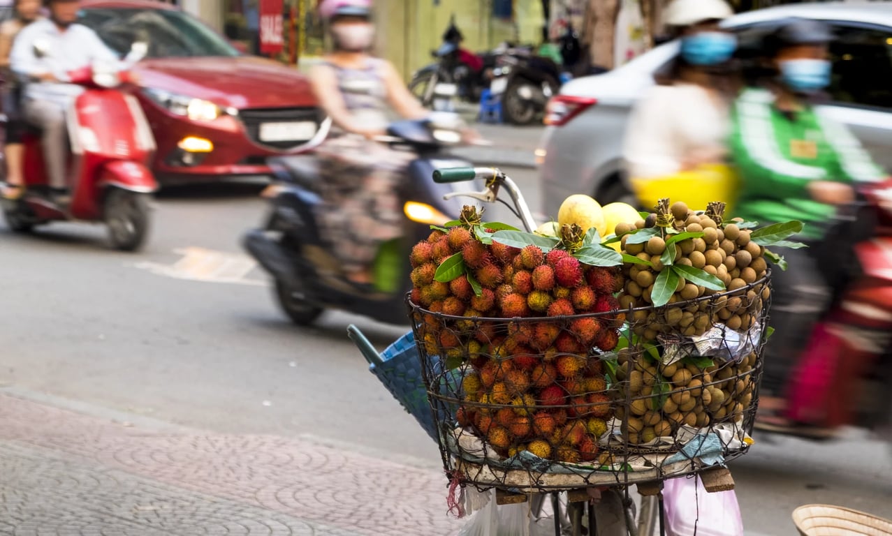 fruit-vietnamese-street-ho-chi-minh-city-vietnam.jpg