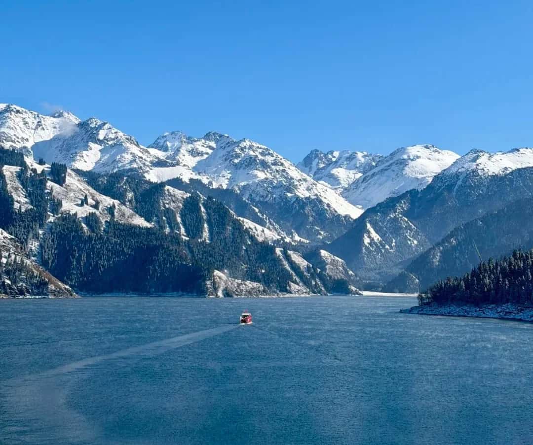 ทะเลสาบเทียนฉือ, Tianchi-Lake