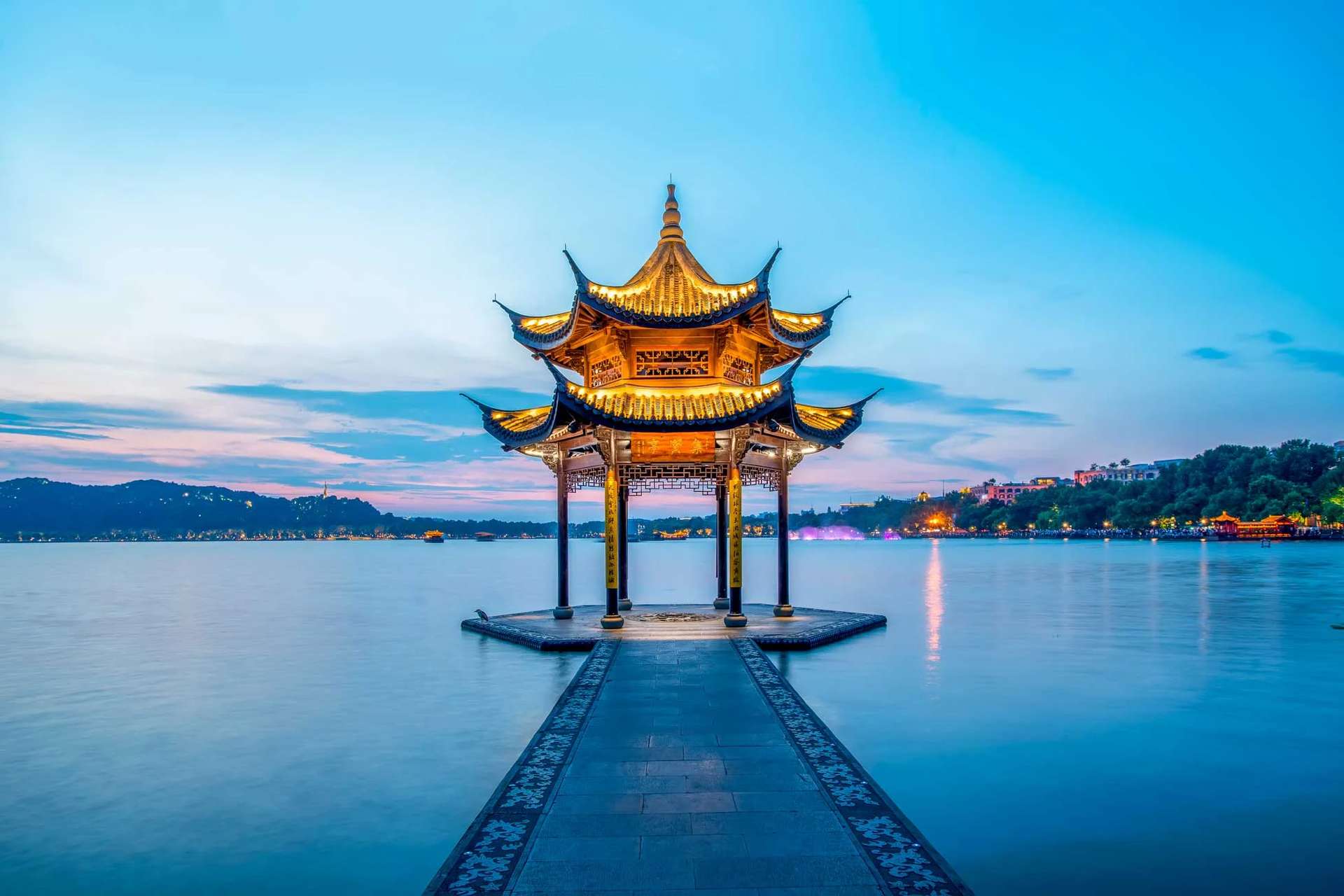 ทะเลสาบซีหู, West Lake