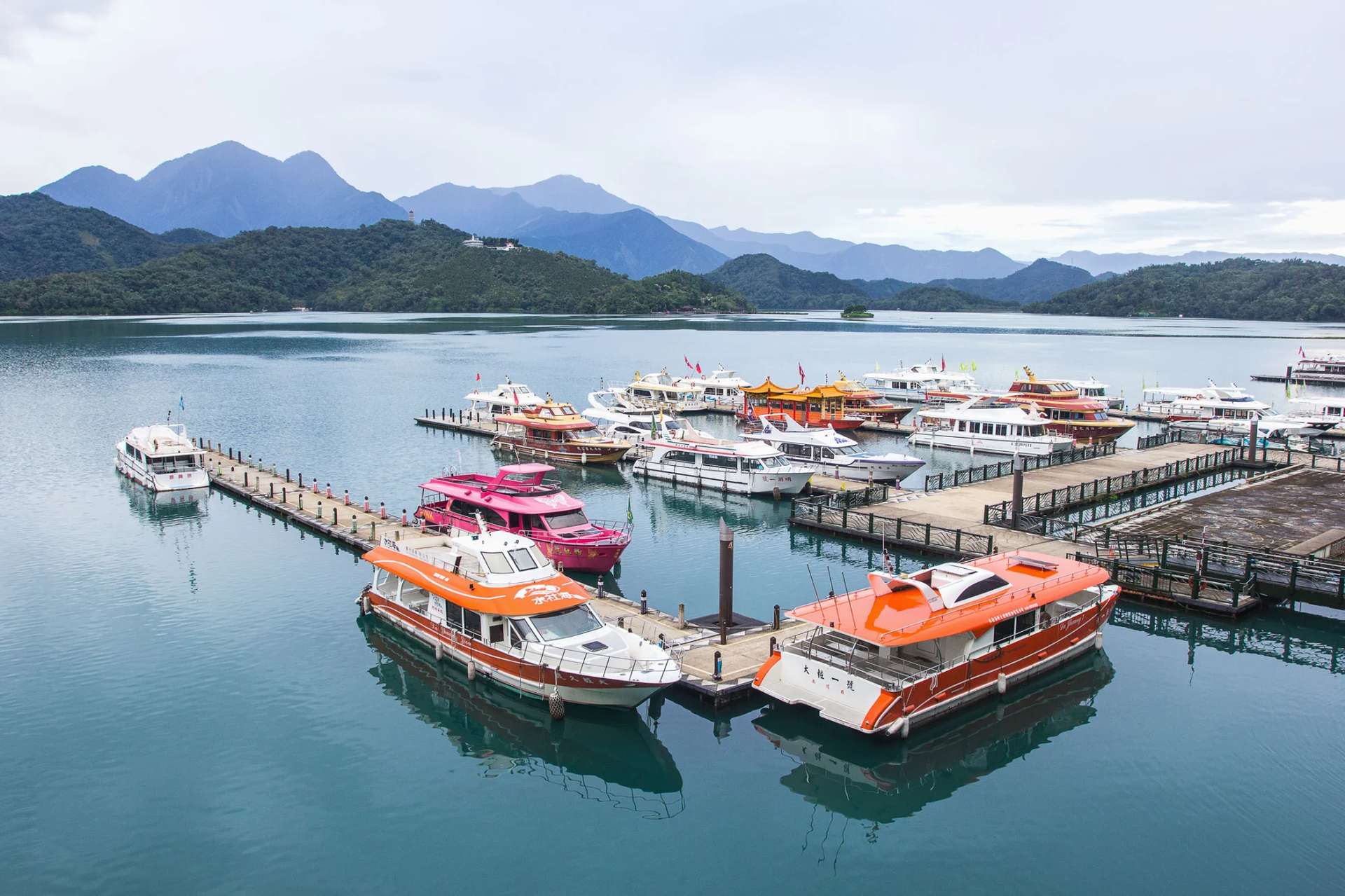 ทะเลสาบสุริยันจันทรา, Sun-Moon-Lake