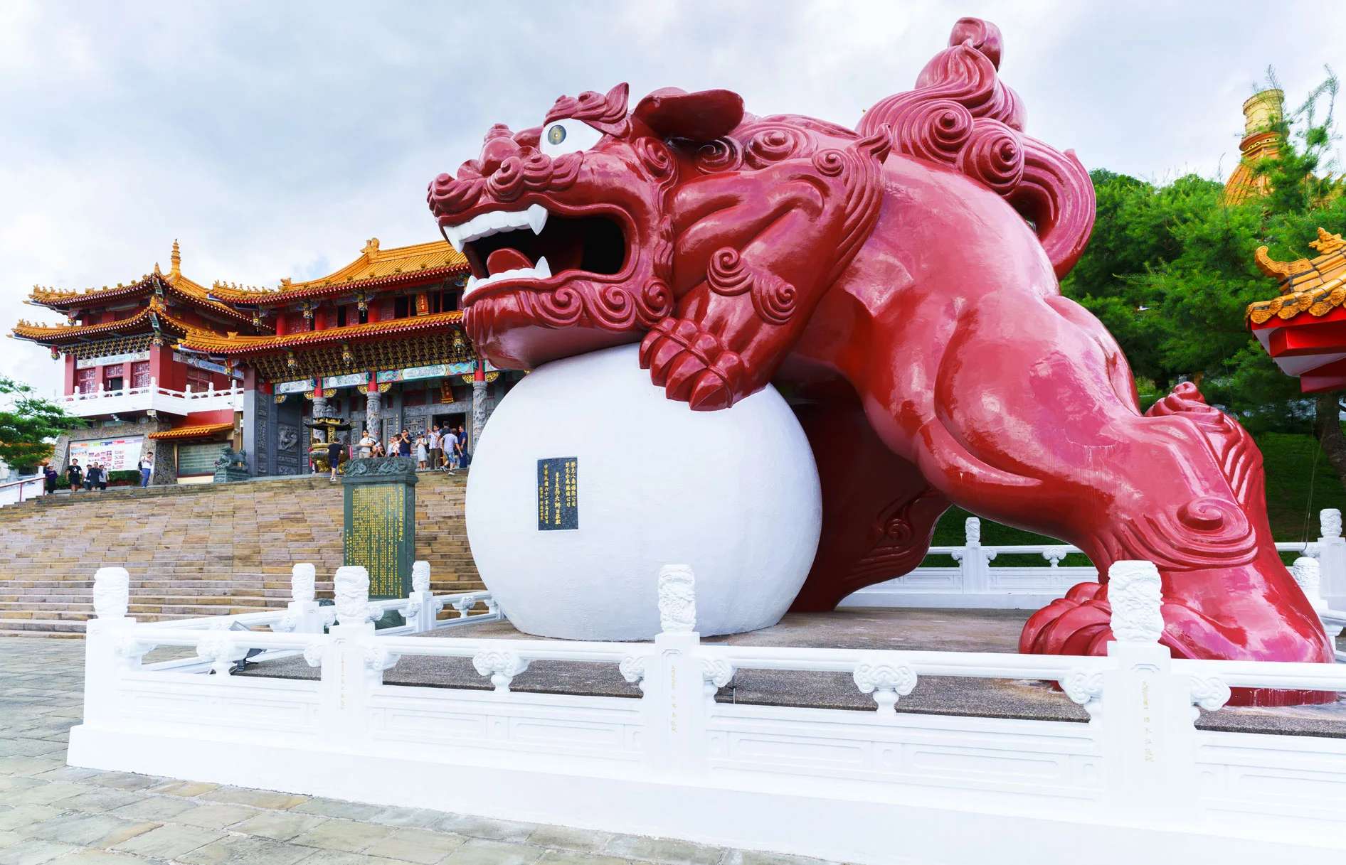 วัดเหวินอู่, Wenwu-Temple