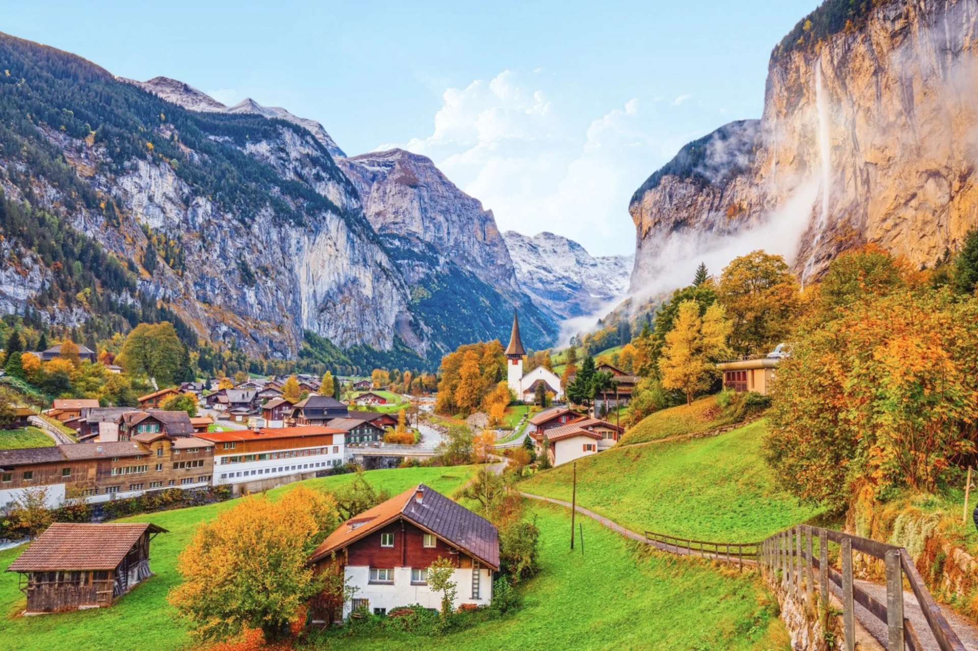 เลาเทอร์บรุนเนิน, Lauterbrunnen