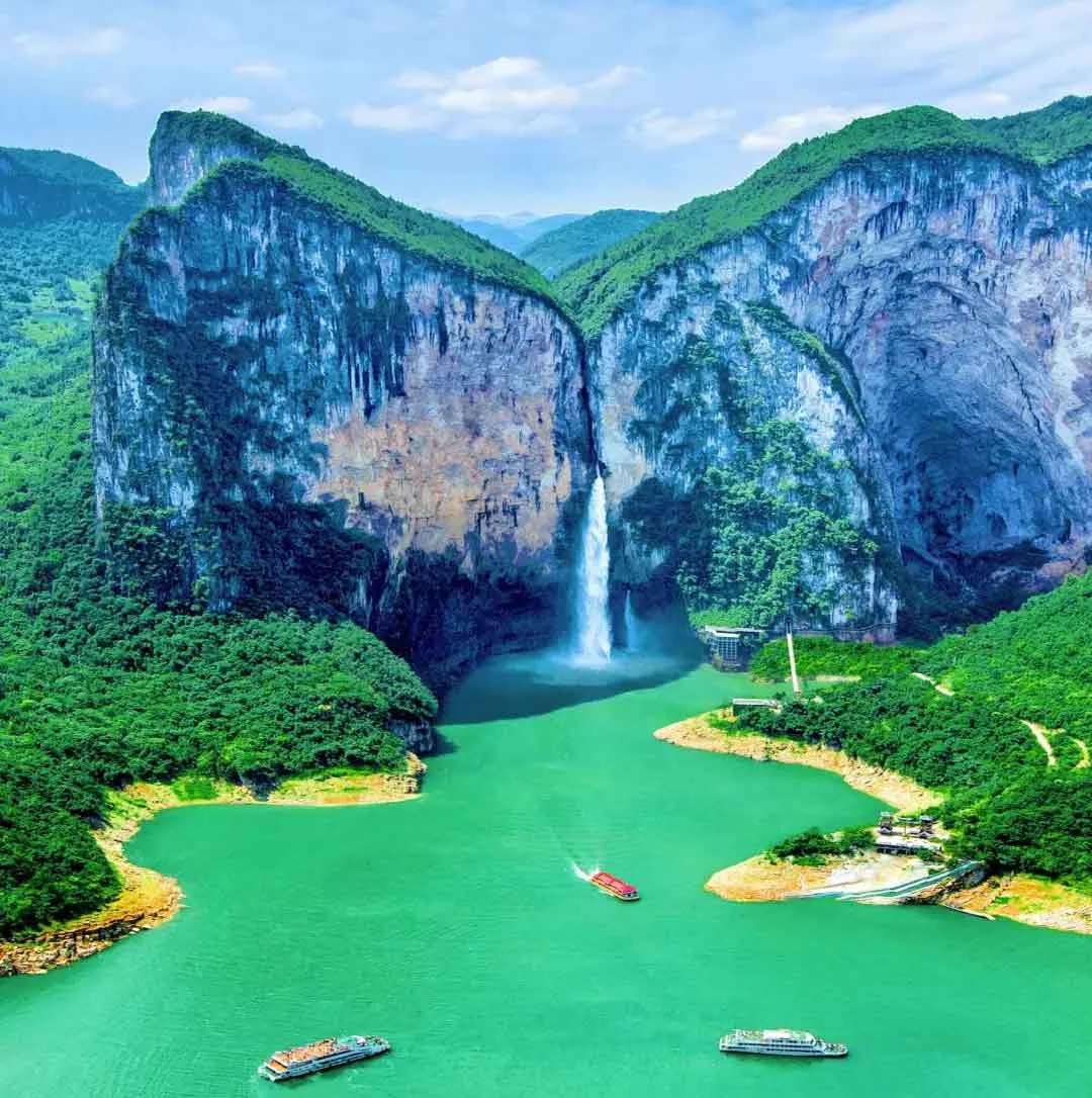 Qingjiang River อี๋ชาง จีน