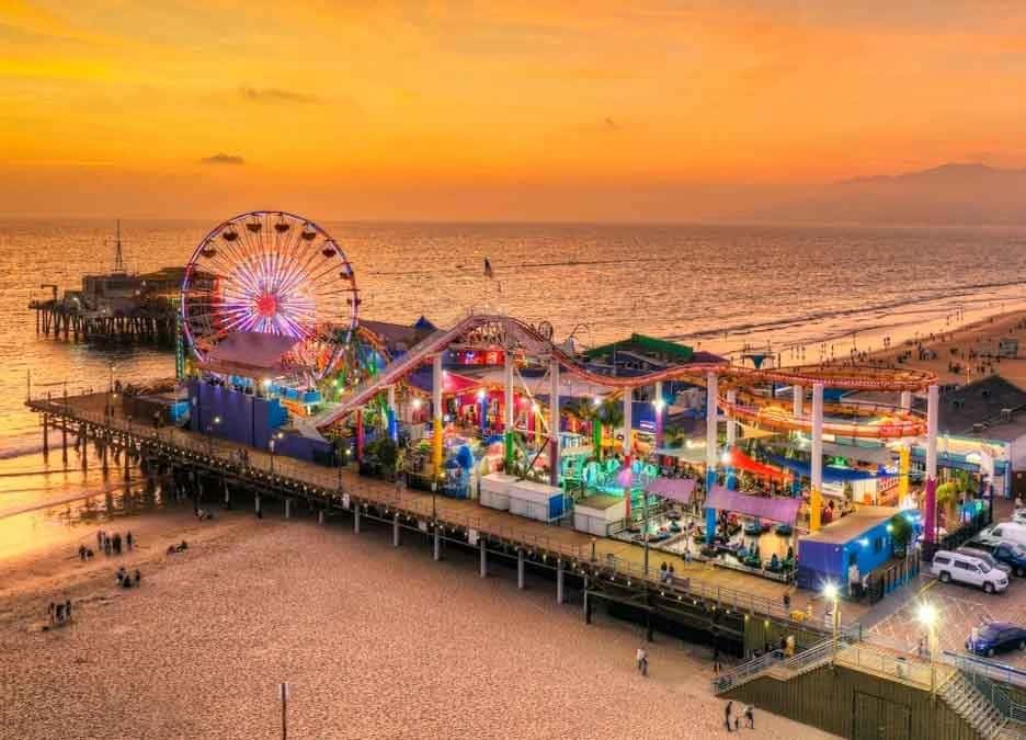 Santa Monica Pier แคลิฟอร์เนีย สหรัฐอเมริกา