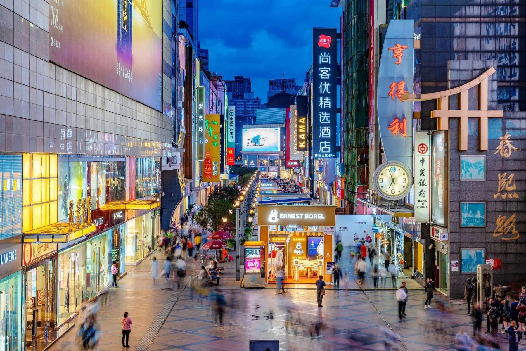 ถนนชุนซีลู่ เฉิงตู จีน