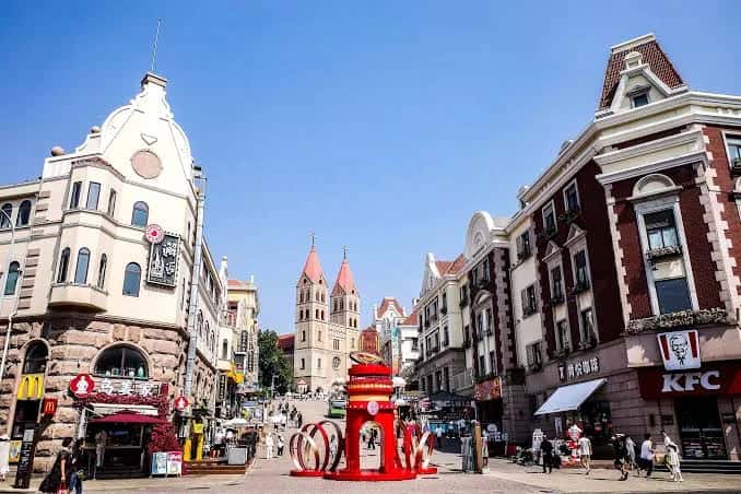 ถนนจงซาน ชิงเต่า จีน