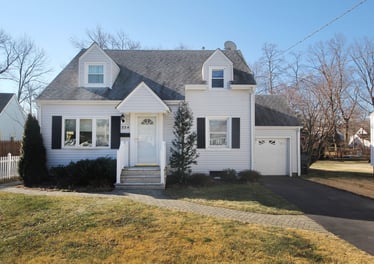 01_IMG_7749_Front
