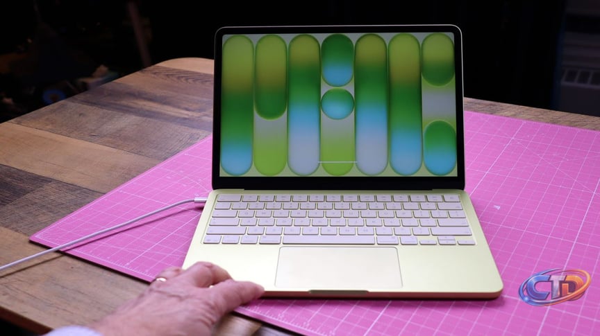 MacBook Neo: Lower Repair Costs and Easy Teardown Boost Appeal