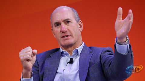 AT&T vs Starlink: Fiber, Satellite, and the Future of Mobile Networks