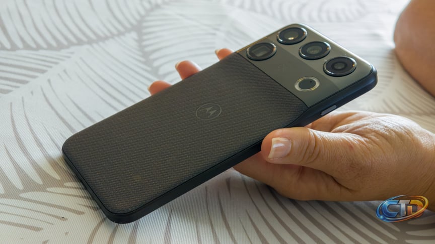 Motorola just gave privacy fans a big reason to consider the Signature 27 |  Android Central