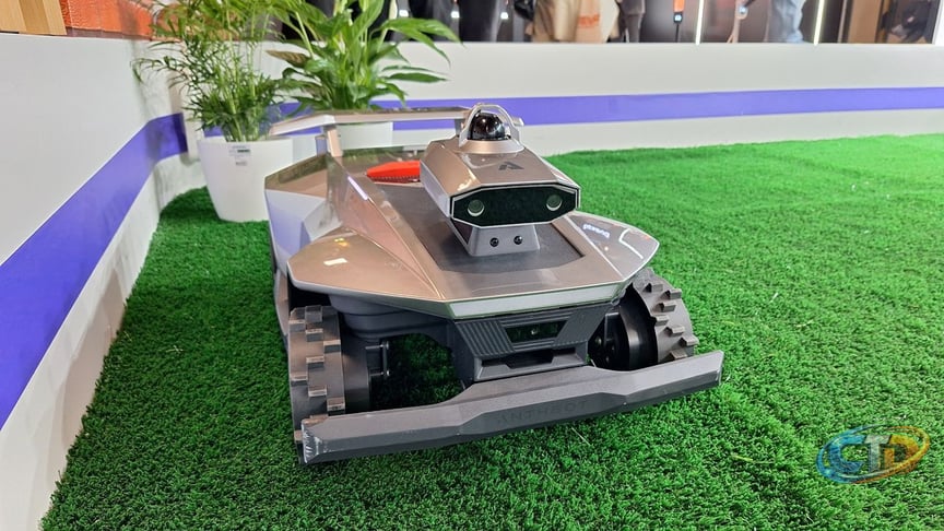 Anthbot R7 Series Robot Mower Review: Edge Trimming and Animal Safety