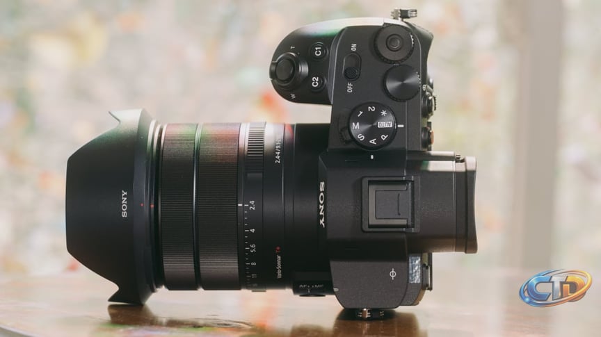 The Sony RX10 V Is the Best Version of My All-Time Favorite Bridge Camera |  PCMag