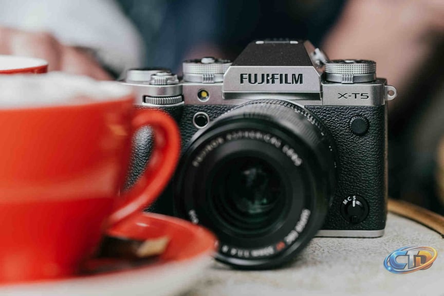 5 Key Upgrades That Could Make the Fujifilm X-T6 a Standout APS-C Camera