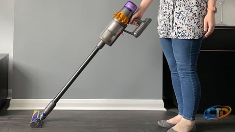 Dyson V15 Detect vs Shark: Long-Term Value for Vacuum Buyers