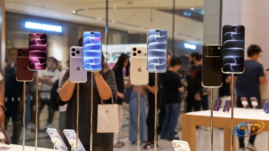 Why Apple Stores Have New 'Hello' Signs for iPhone 18 Pro Camera Tests