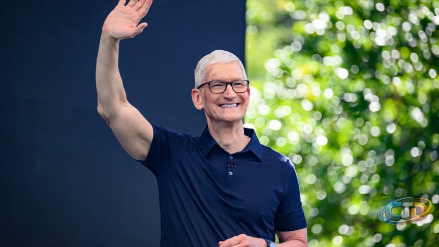Tim Cook shares emotional farewell on final day as Apple CEO | Mashable