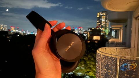 Technics EAH-A1000: Who Should Buy These Flagship Headphones?