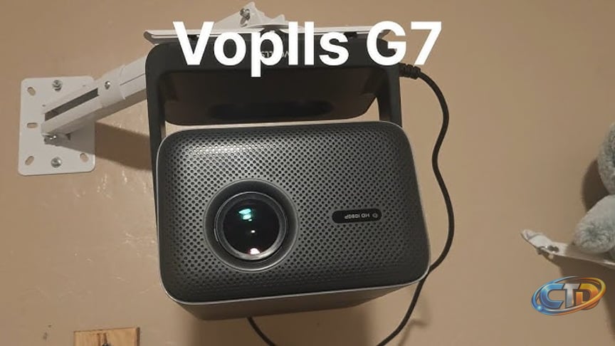 This $370 Projector Has FLIPPING SPEAKERS?! (soundcore Nebula P1i) - YouTube