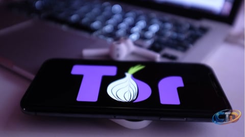 How Tor's Stateless Servers Enhance User Privacy