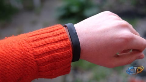 Why Fitbit's New Screenless Tracker Appeals to Users