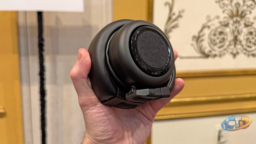 TDM Neo Review: Should You Buy the Headphone-to-Speaker Hybrid?