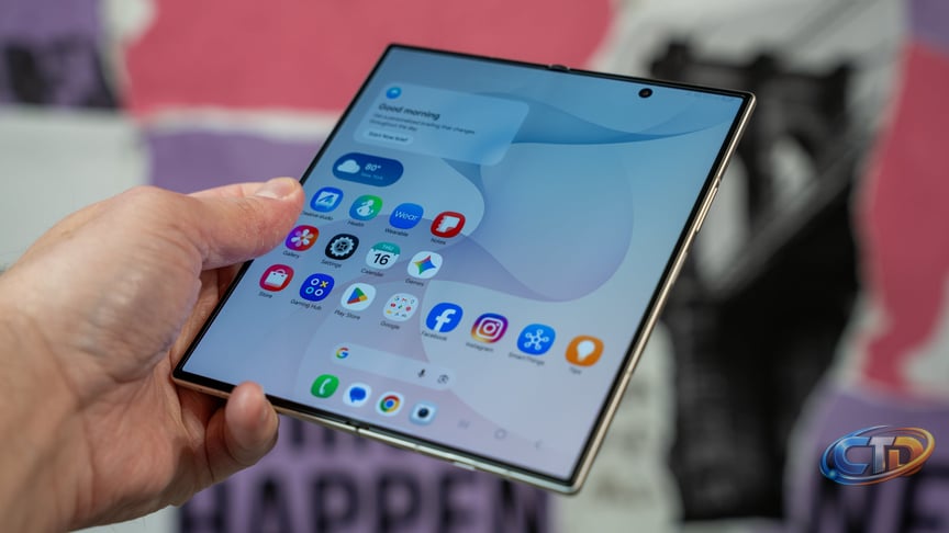 I Tried the Samsung Galaxy Z Fold 8 Ultra. The Bar for Foldables Has Been  Raised | PCMag