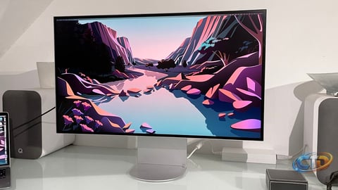 LG UltraFine Evo 32U990A-S Review: Affordable 6K Monitor for Creative Pros