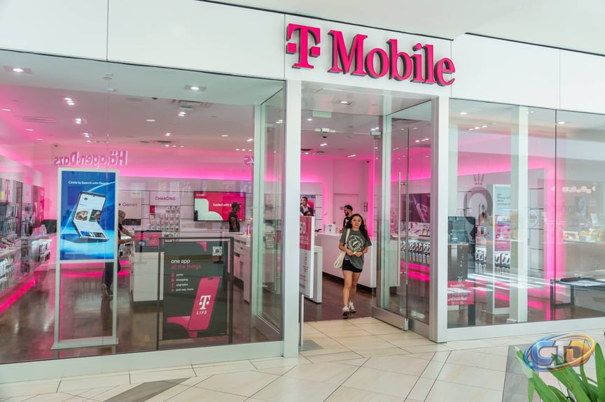 T-Mobile CTO addresses SpaceX's bid for its mobile customers - TheStreet