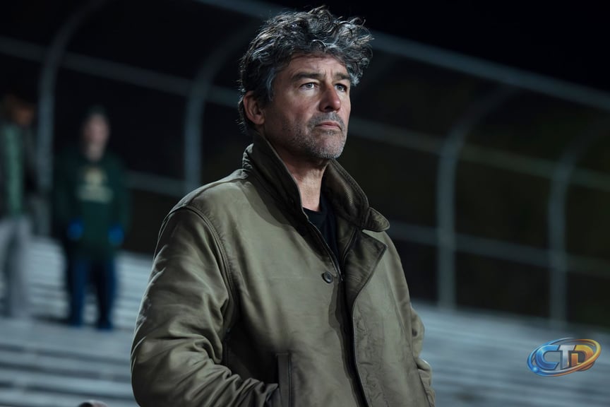 Kyle Chandler explains 'Lanterns' shocking Hal Jordan reveal